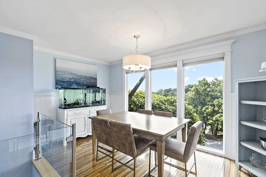 24 Ships View Ter, Buzzards Bay