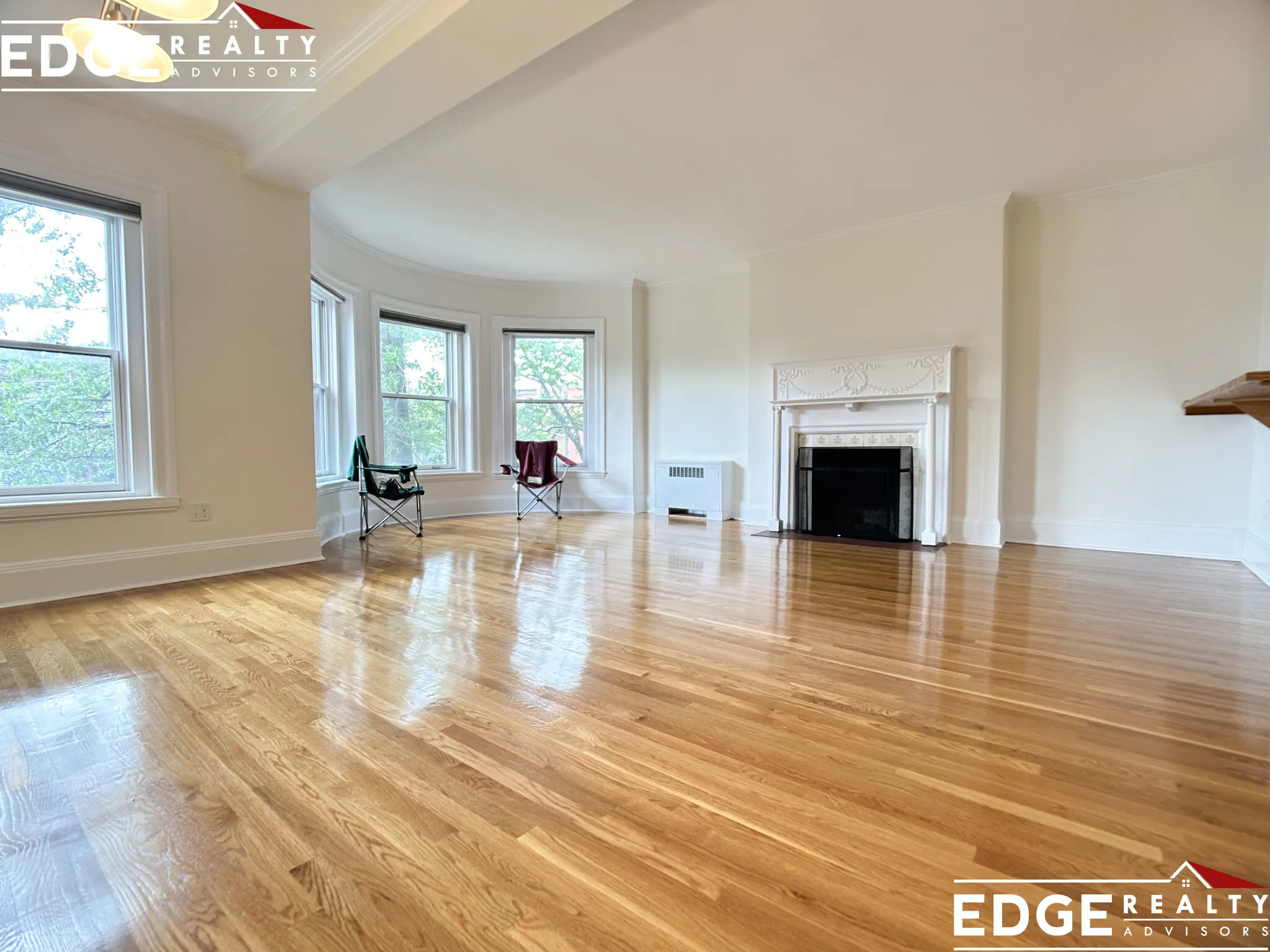 43 Carlton St, Longwood