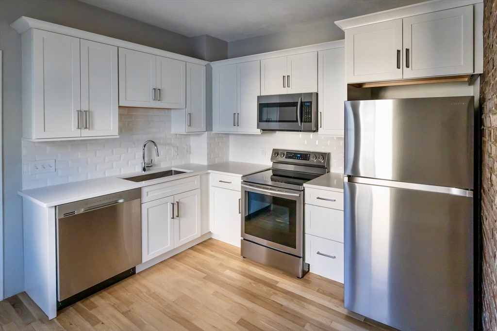 34 Edison Green, Dorchester