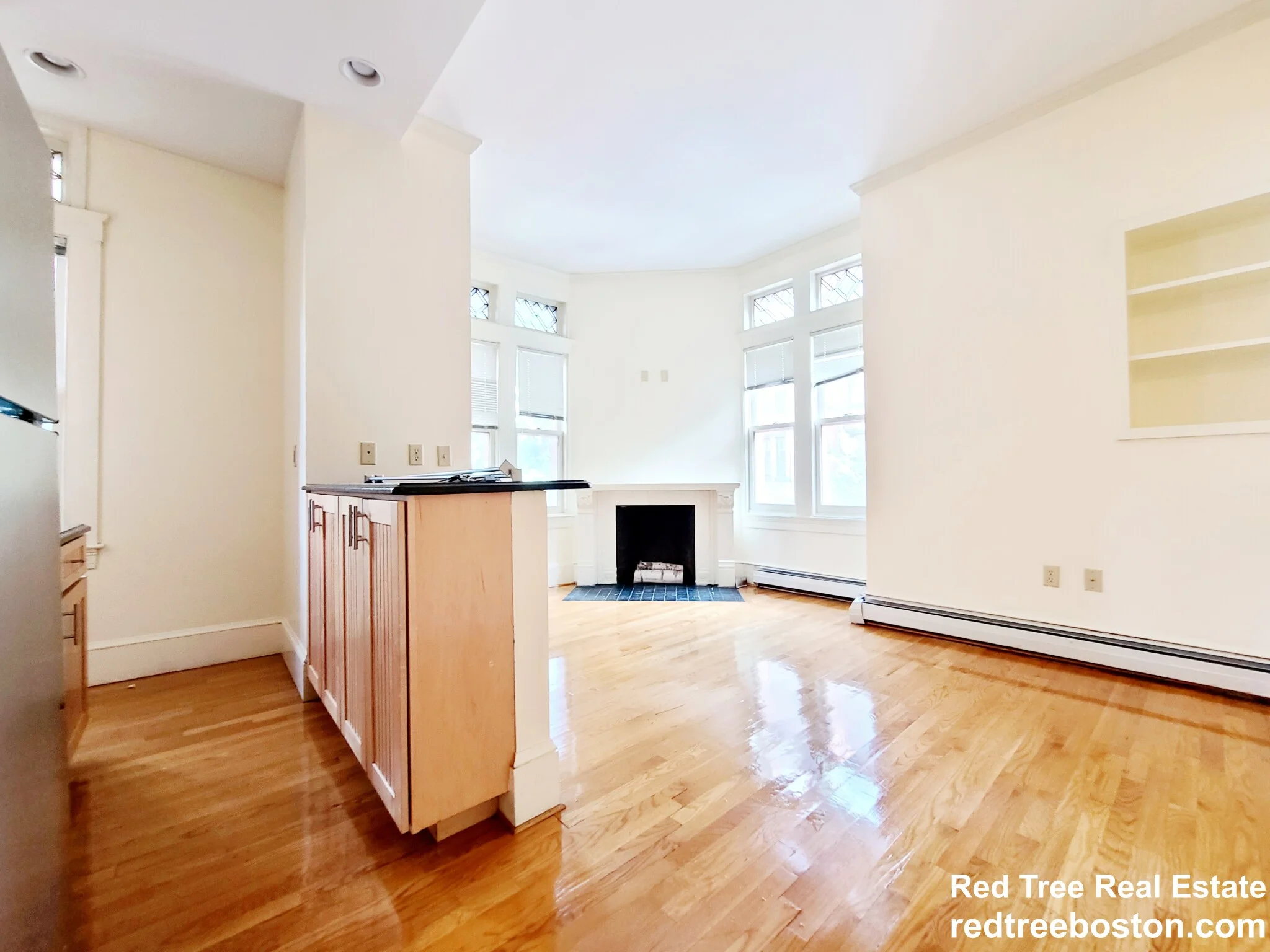 195 Commonwealth Ave, Back Bay