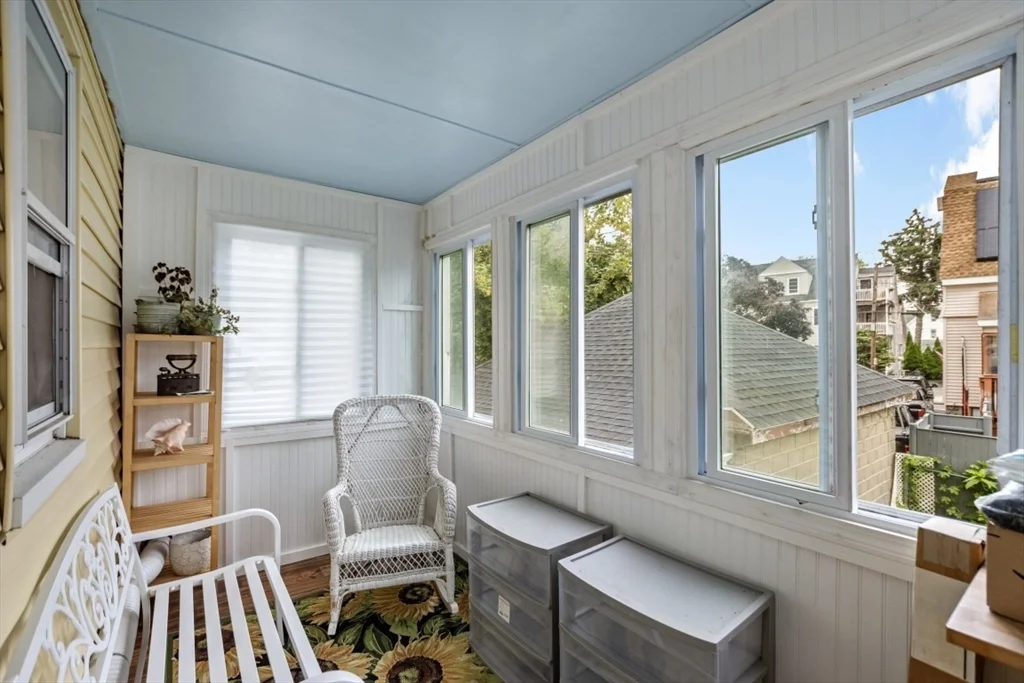 200 Woodside Ave, Winthrop