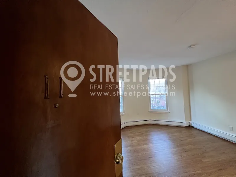 74 South Huntington Ave, Mission Hill