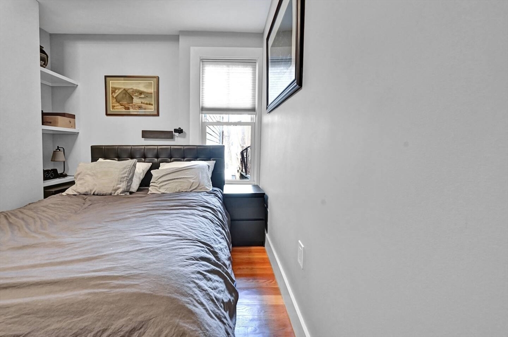 39 Gates, South Boston