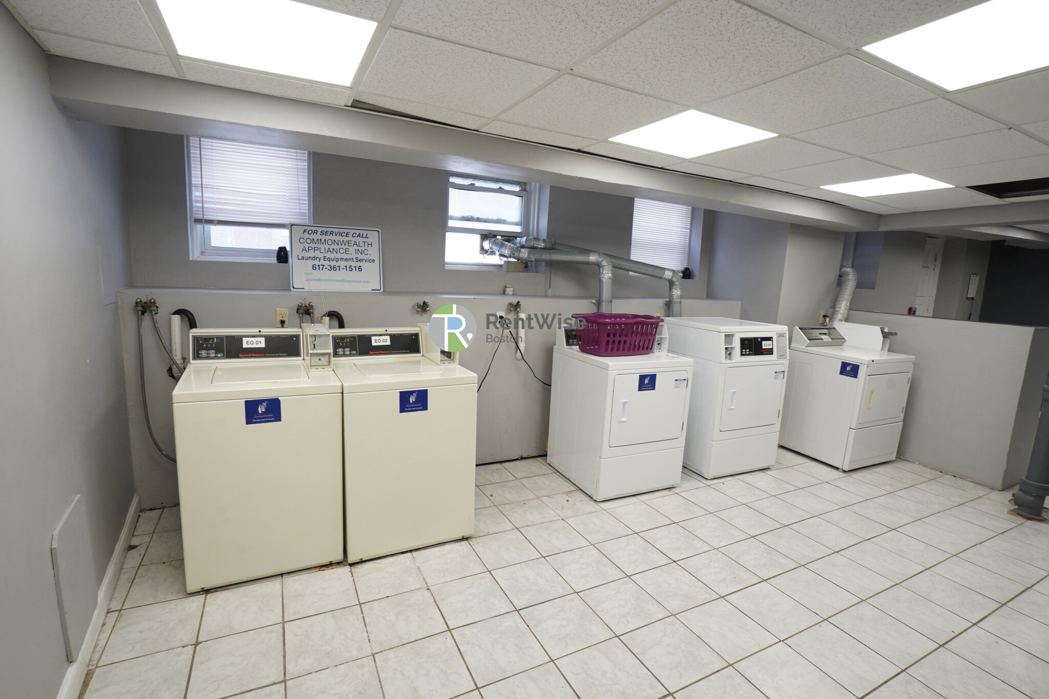 40 Quint Ave, Allston