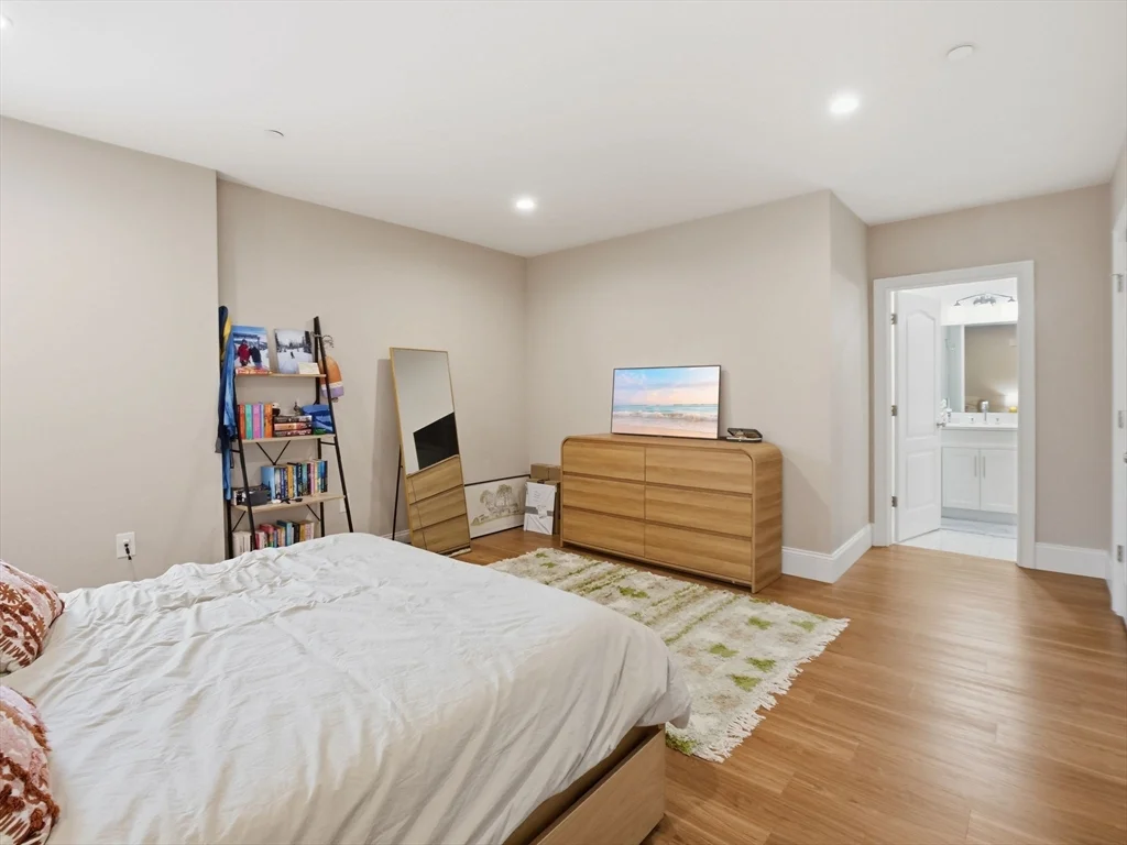 45 L St, South Boston