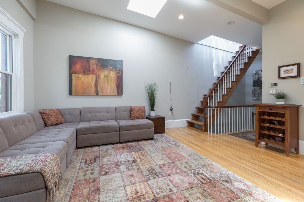 32 Milford, South End