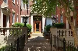 285 Harvard St, Mid-Cambridge