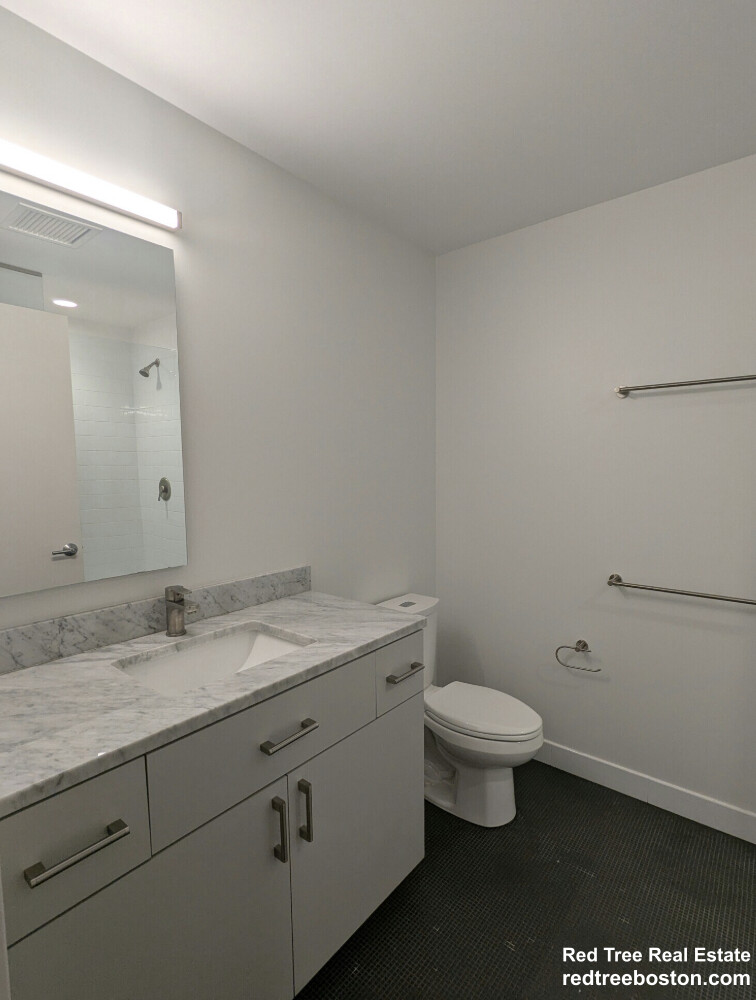 55 Brighton Ave, Allston