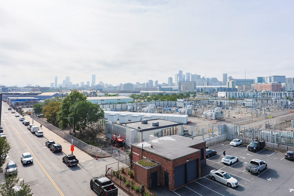 537 E 1st, South Boston