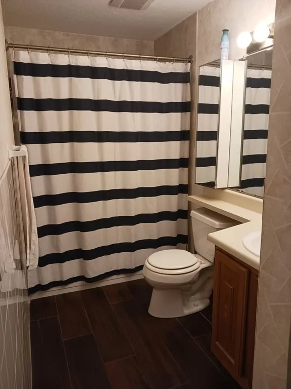 10 Squire Ct, Natick