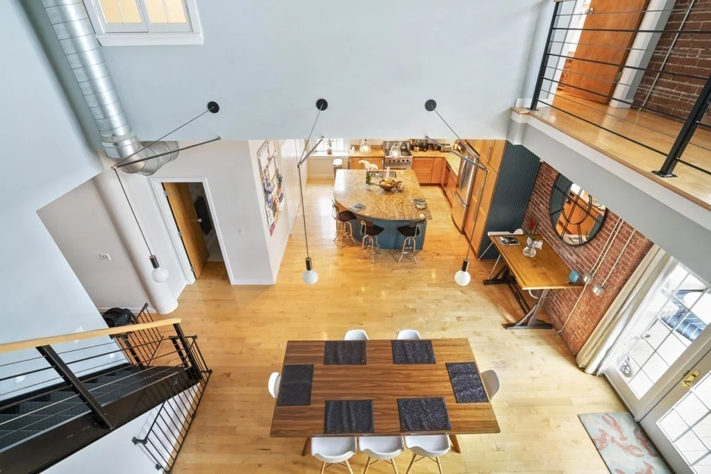8 Newcomb, Roxbury