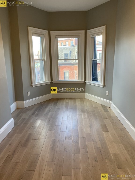 1 Wigglesworth St, Mission Hill