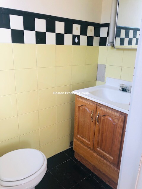 13 Sparhawk St, Brighton