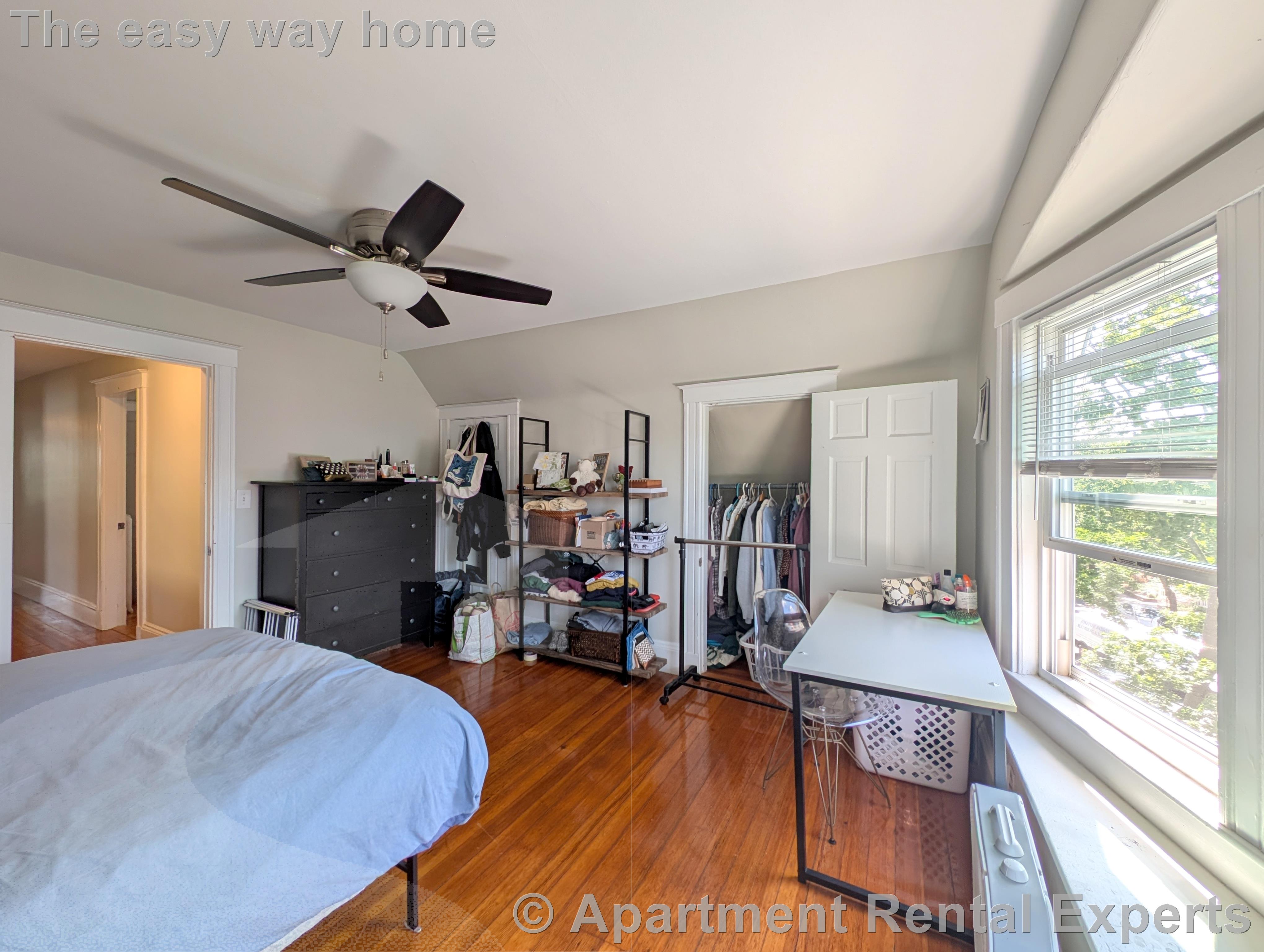 42 Lowden Ave, Davis Square