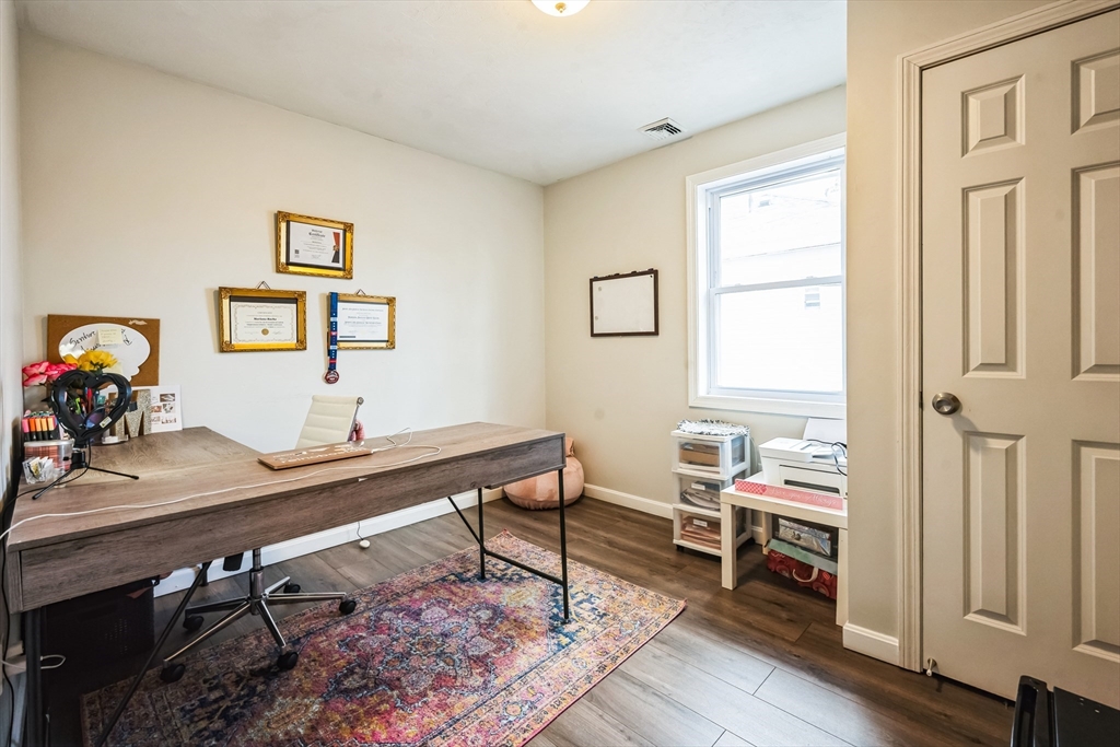 10 Clapp St, Worcester