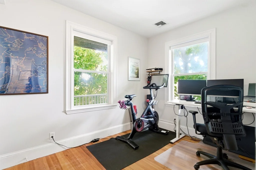 10 Ashmont Ct, Dorchester