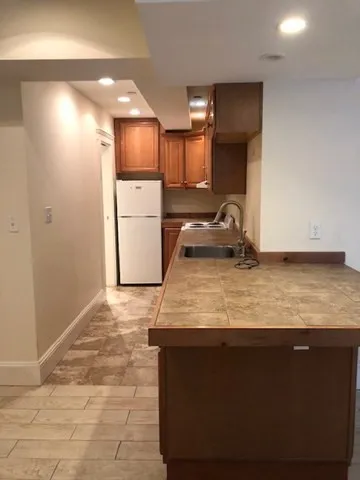 360 Riverway, Mission Hill