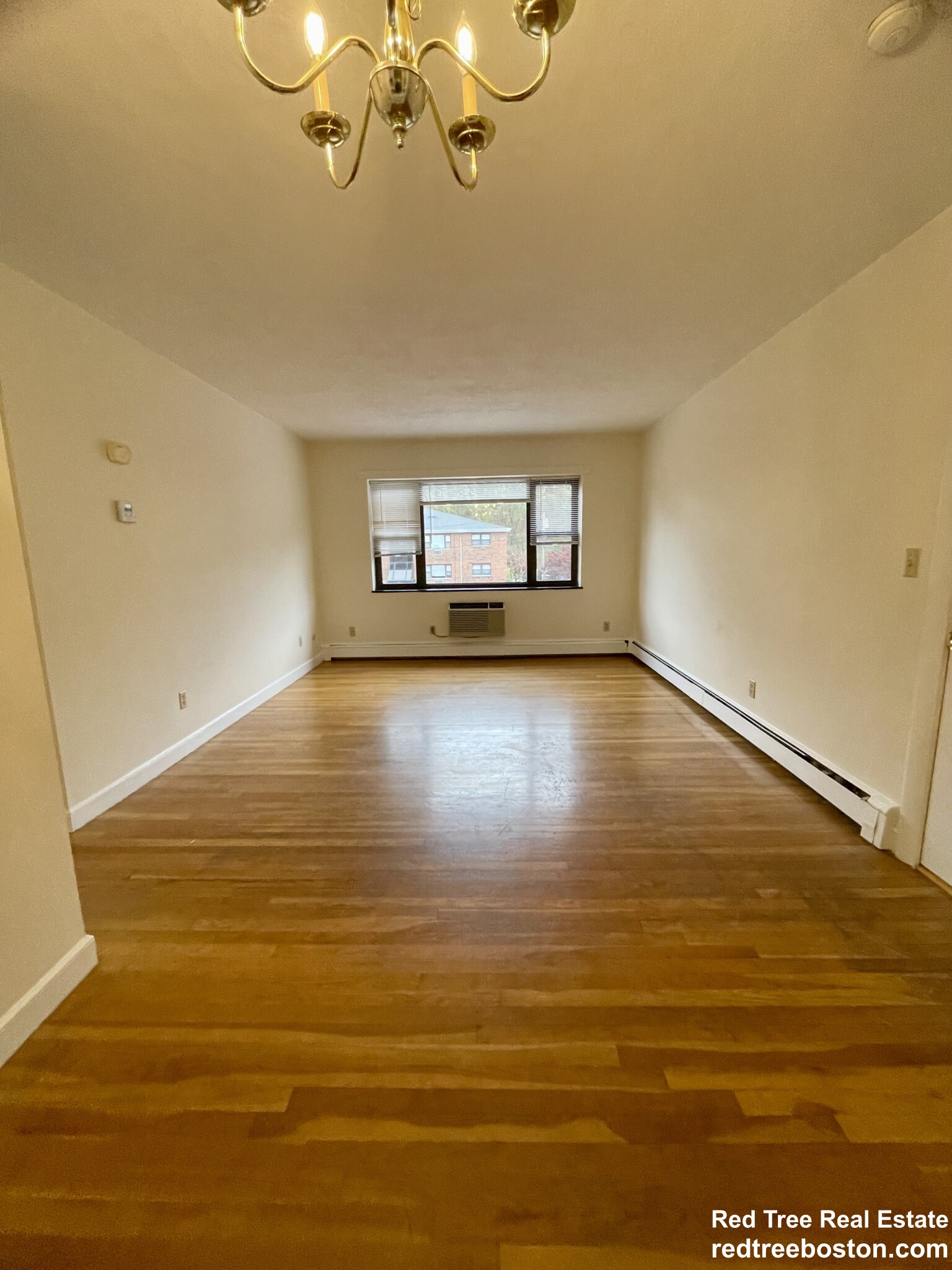 276 Grove St, Auburndale