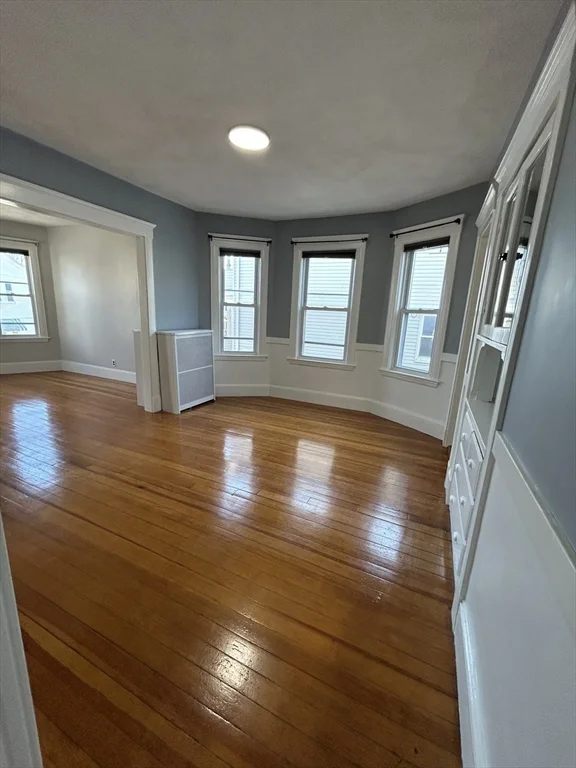 17 Oakland, Watertown