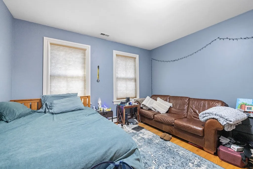 201 Norfolk St, The Port