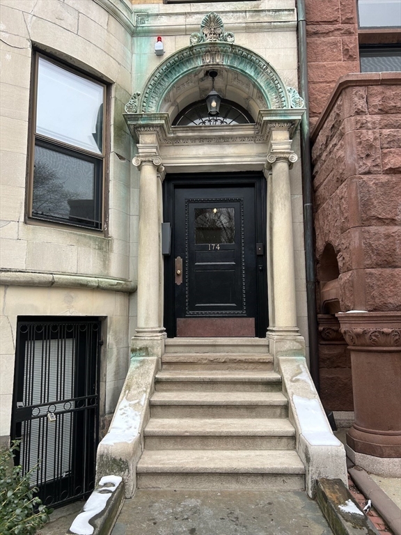 174 Commonwealth Ave, Back Bay
