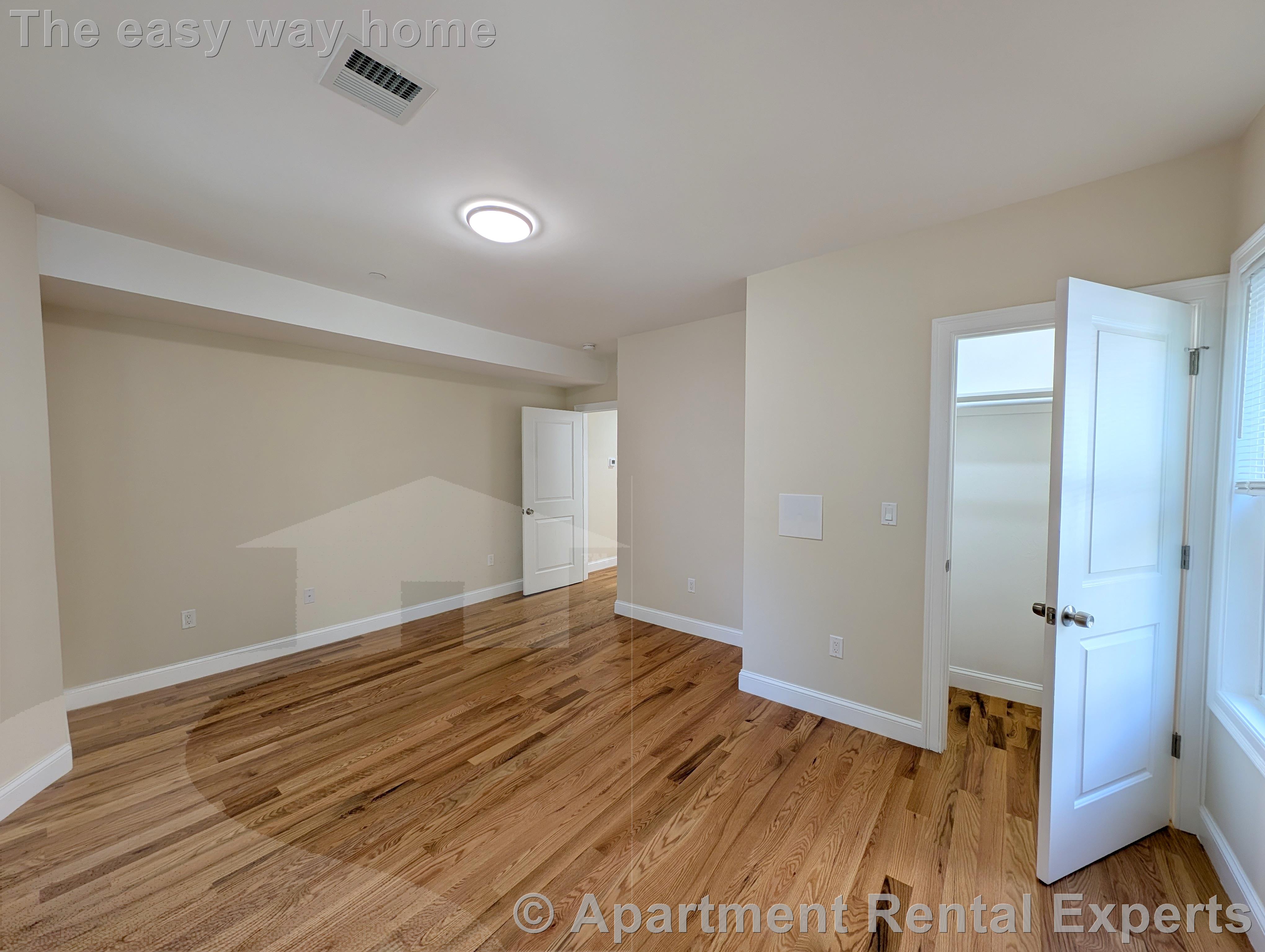 22 Holyoke Rd, Porter Square