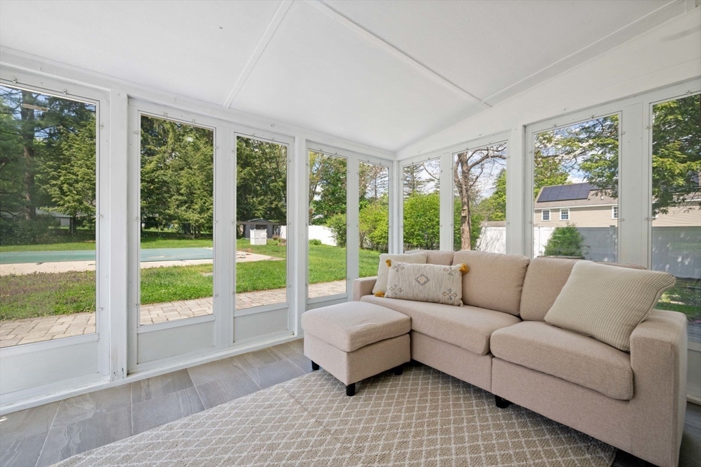 112 Argilla Rd, Andover