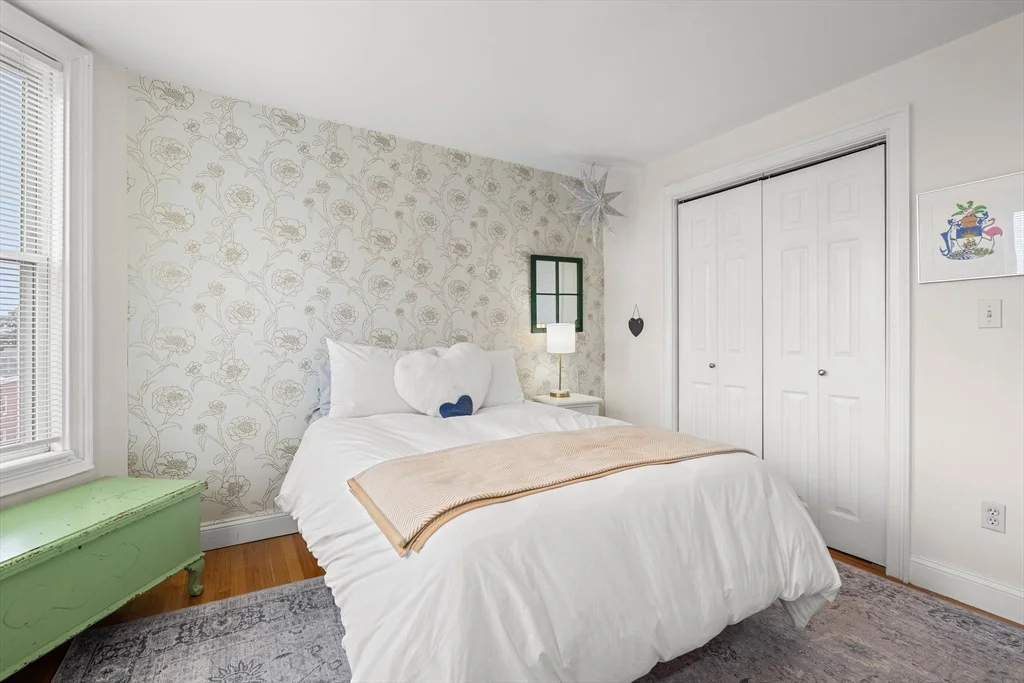 87 M St, South Boston