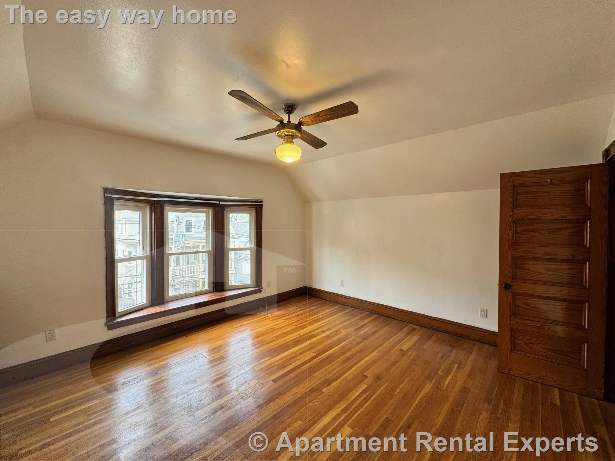 145 Lowell St, Spring Hill