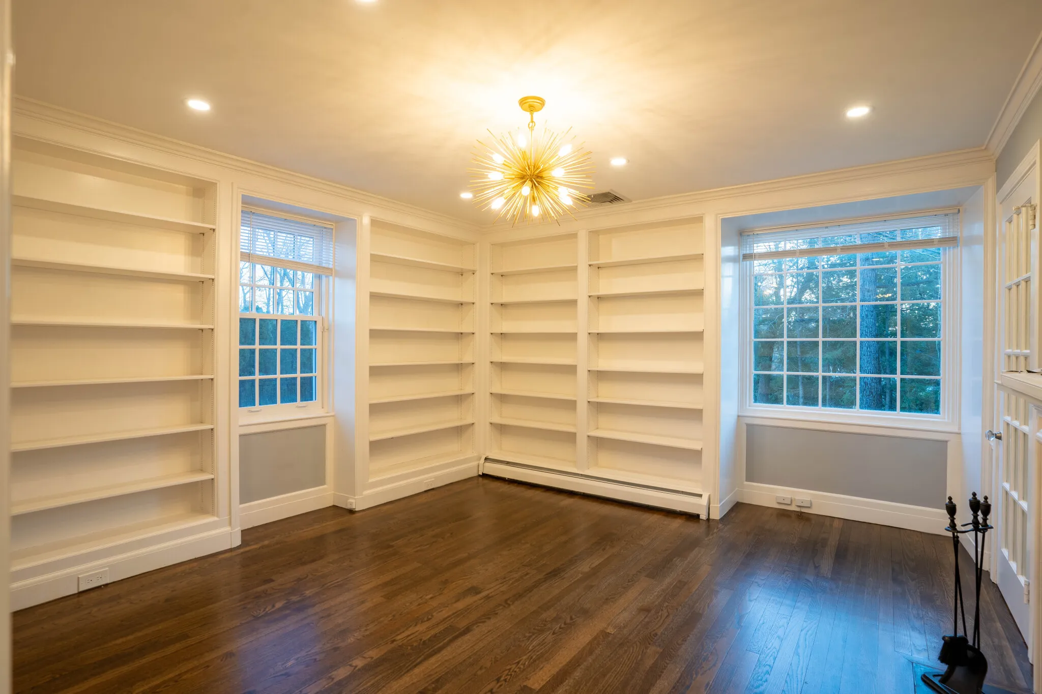 40 Puddingstone Ln, Oak Hill