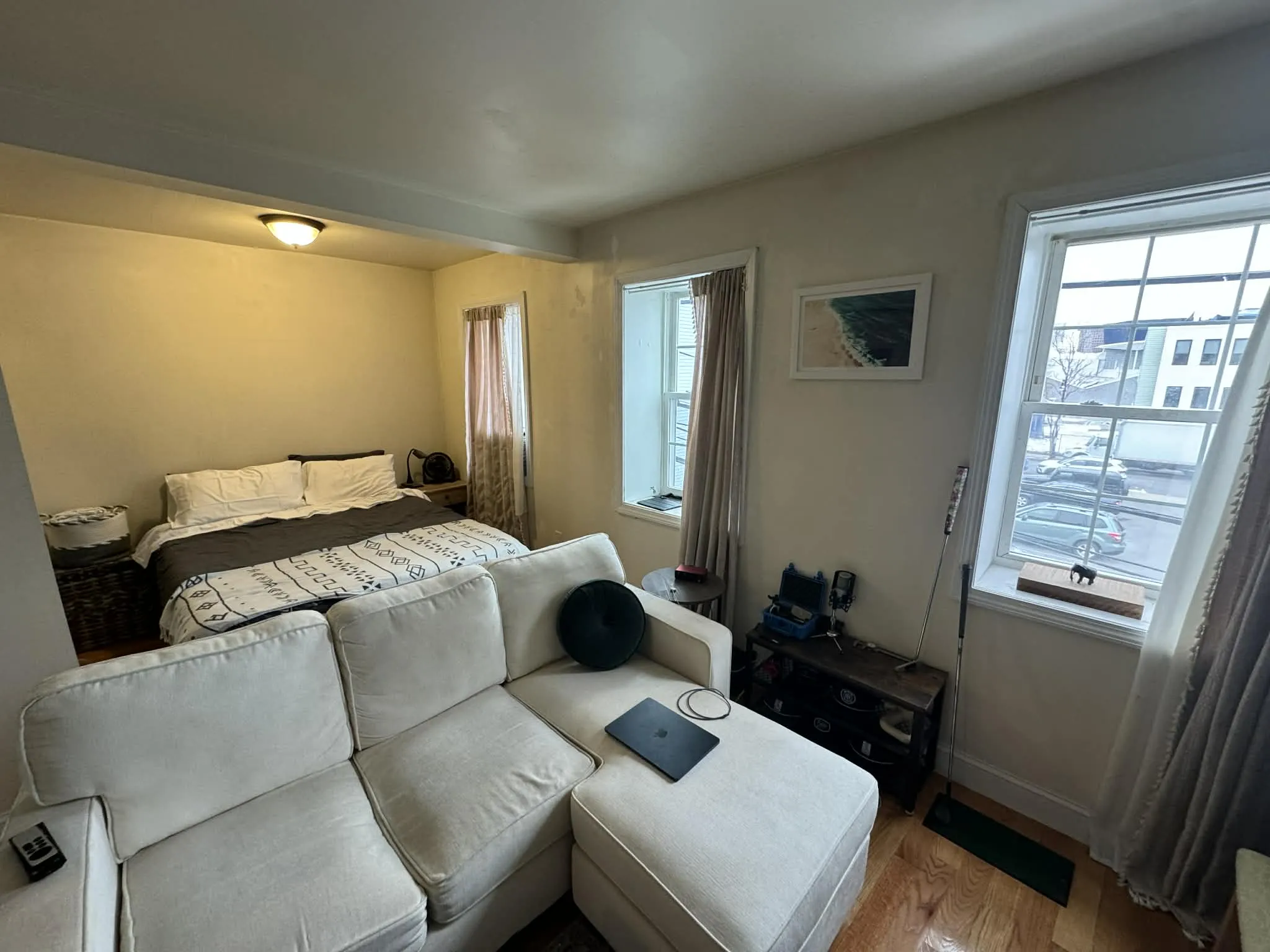 83 Bolton St, South Boston