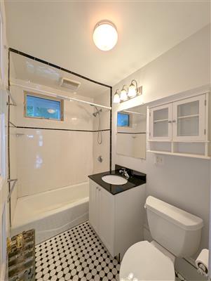 13 Farragut Ave, West Somerville