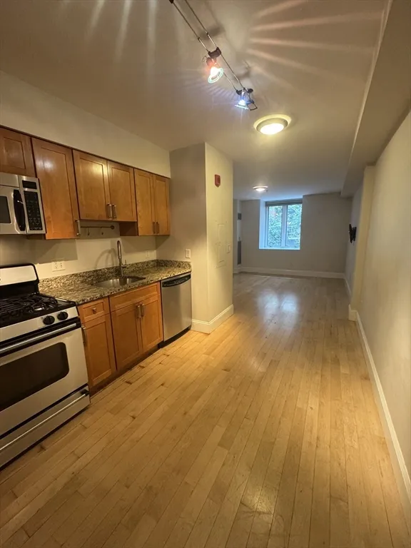 45 West Broadway, South Boston