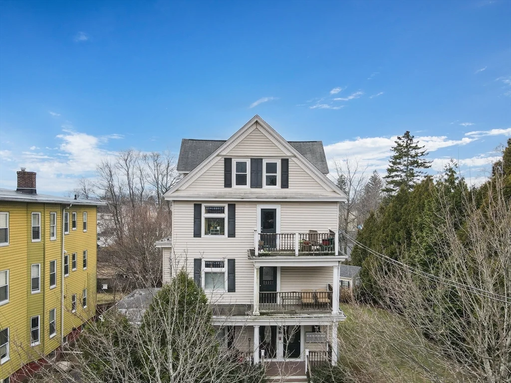 28 Church St, North Attleboro