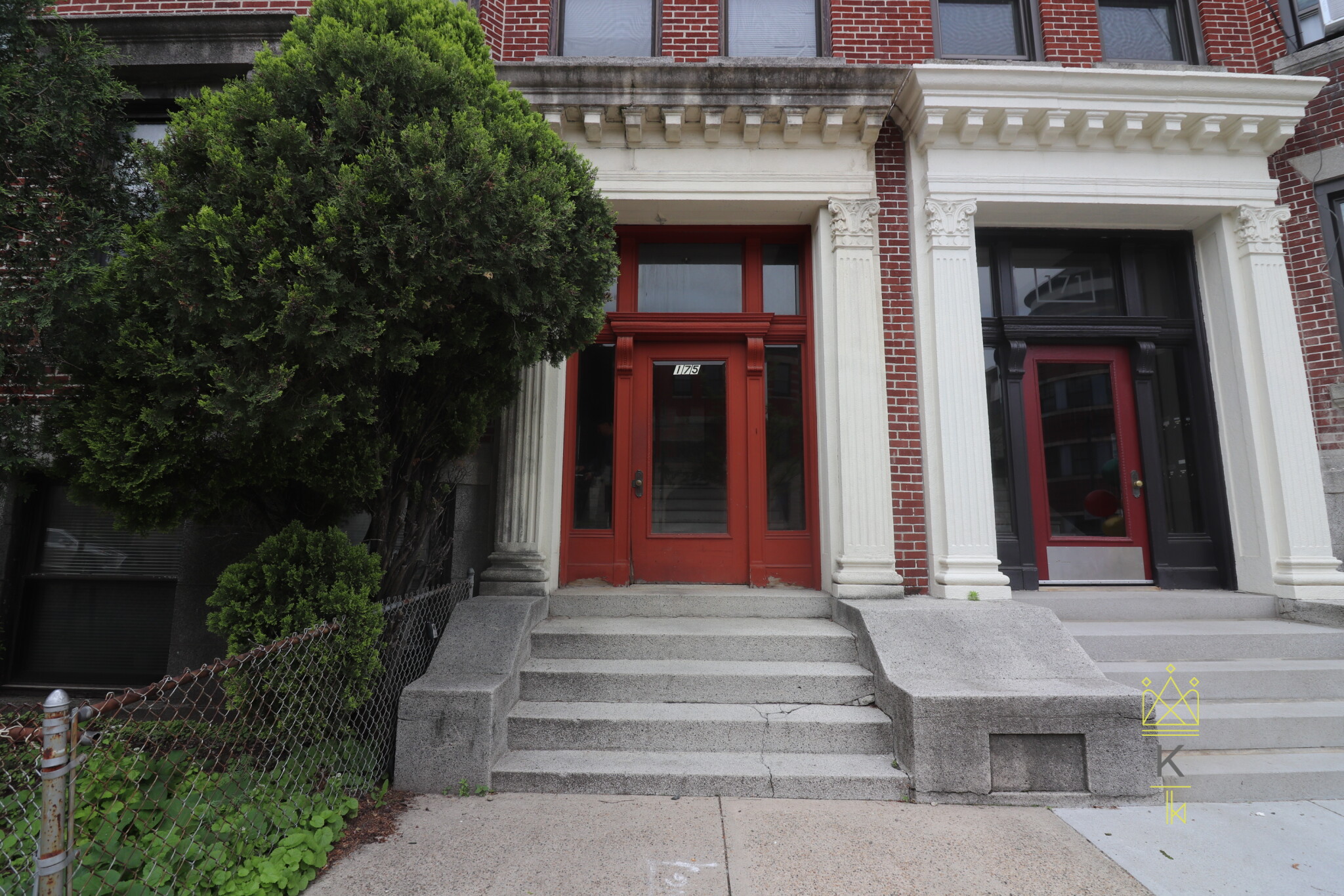 175 Harvard St, Coolidge Corner