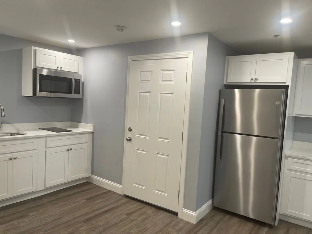 129 Pleasant St, Weymouth