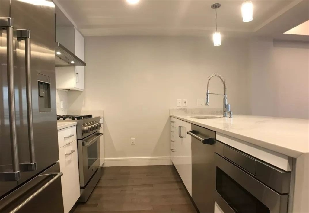 262 Monsignor O'brien Highway, East Cambridge