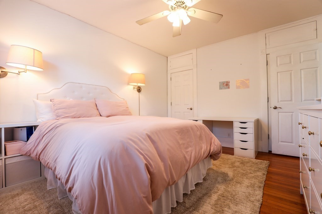 1718 Commonwealth Ave, Brighton