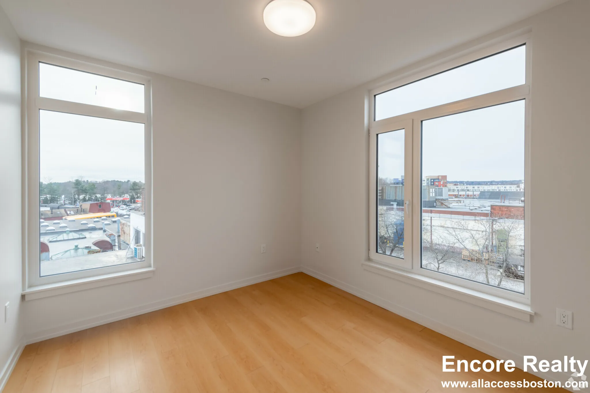 77 New St, Neighborhood Nine