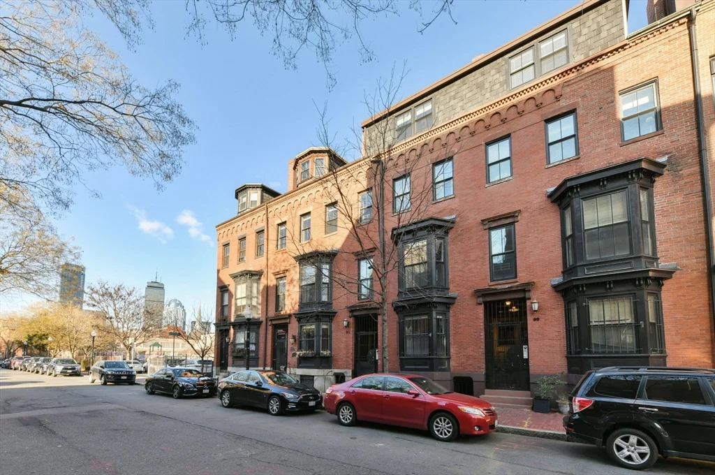 101 W Springfield St, South End