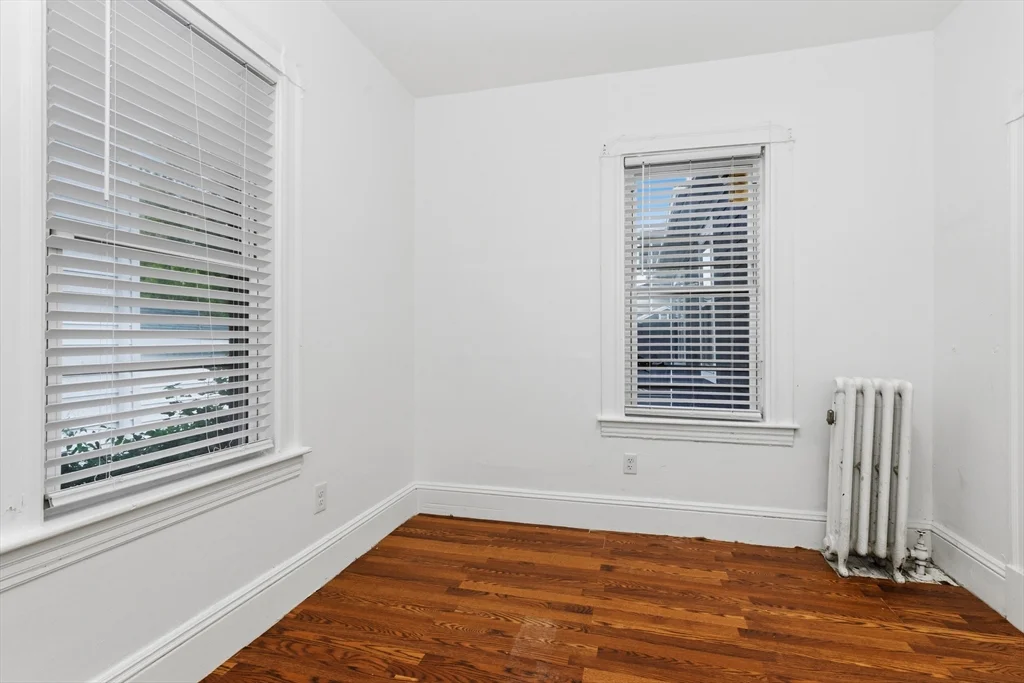 398 Spring St, Brockton