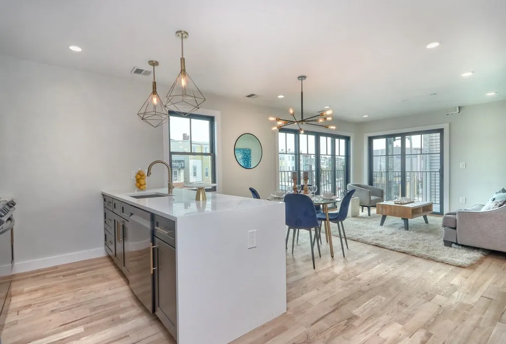 74 Brooks St, East Boston