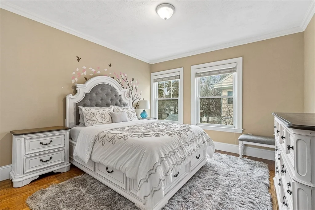 34 Glen Rd, Winchester