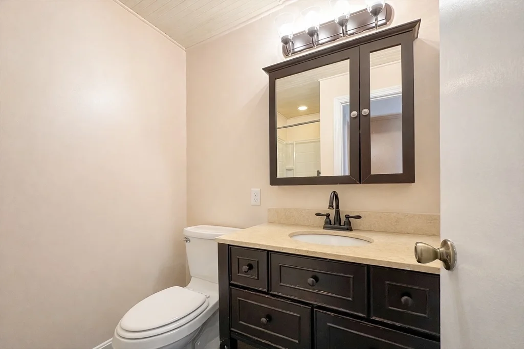 100 Water St, Newburyport