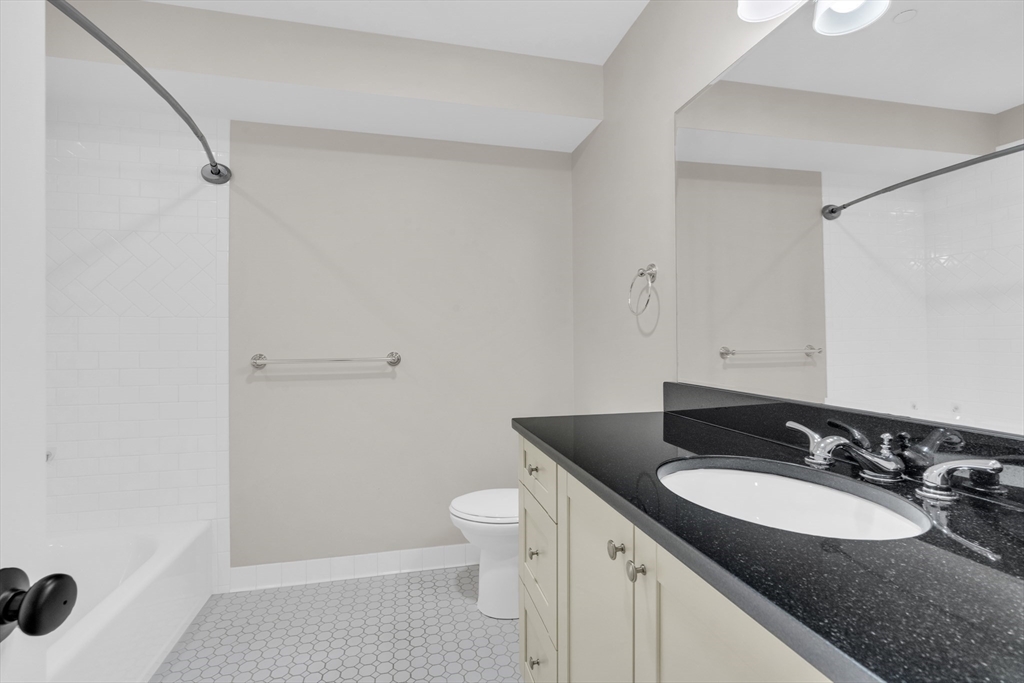 83 Dresser St, South Boston