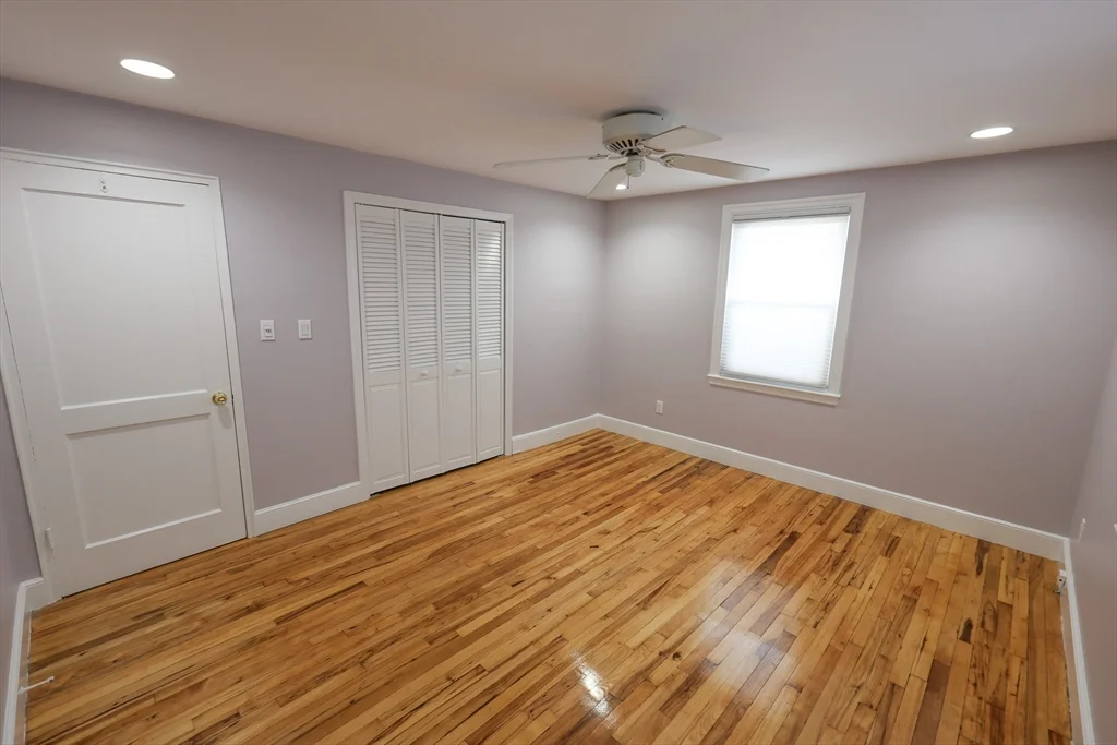 33 Paragon Rd, West Roxbury