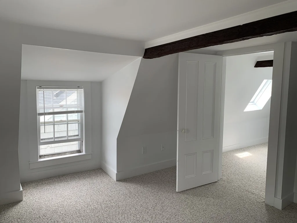 164 Washington St, Marblehead