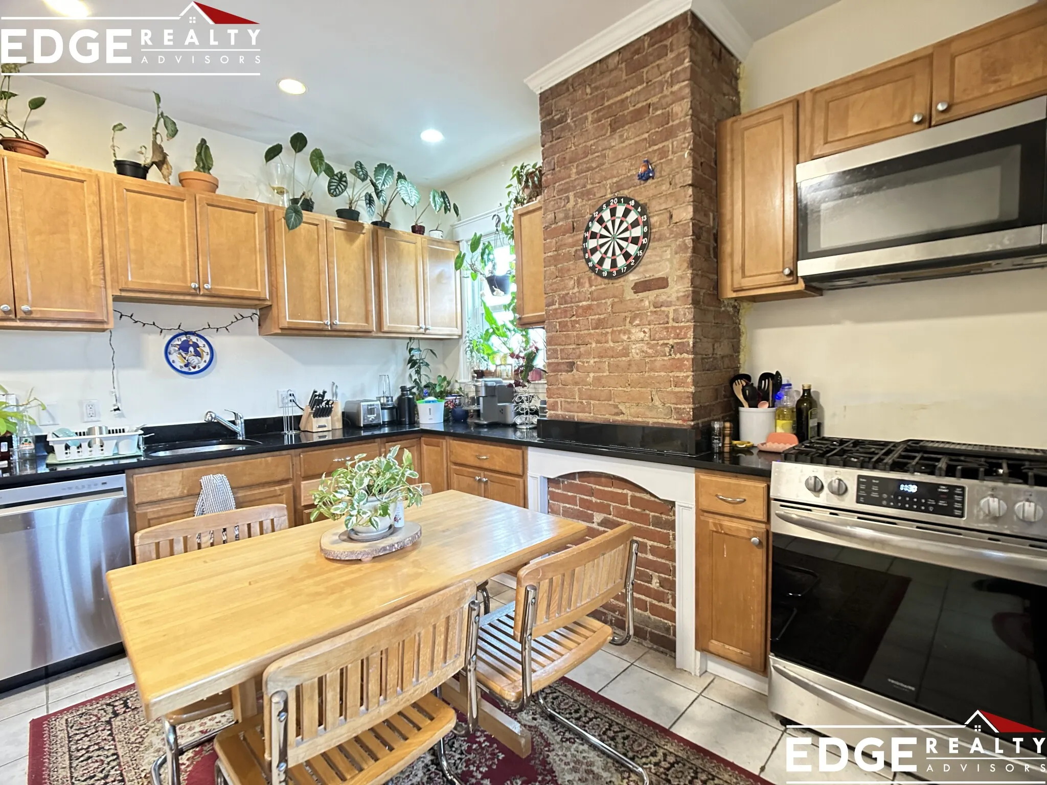 74 Aldie St, Allston