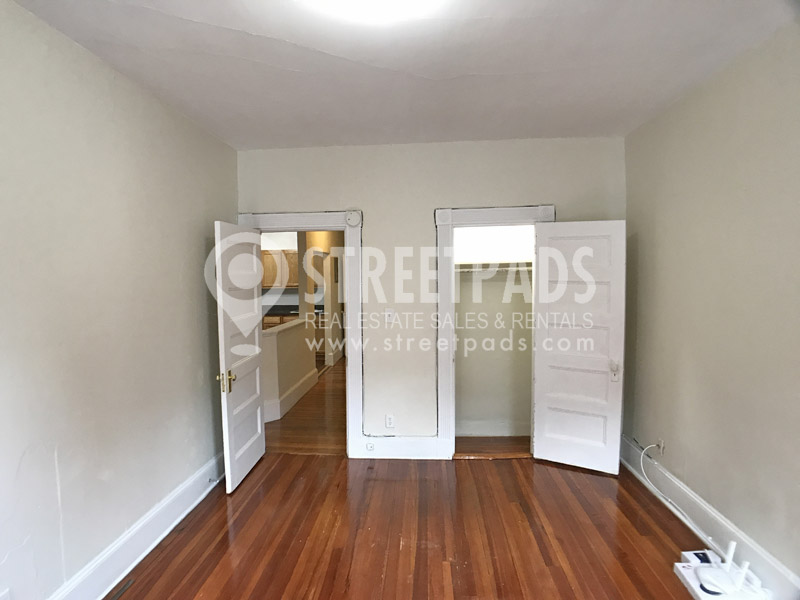 1595 Beacon St, Brookline