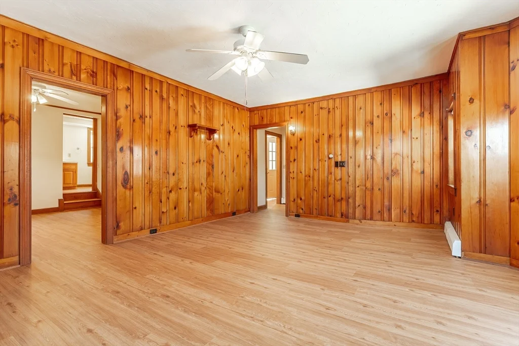 39 Frairy St, Medfield